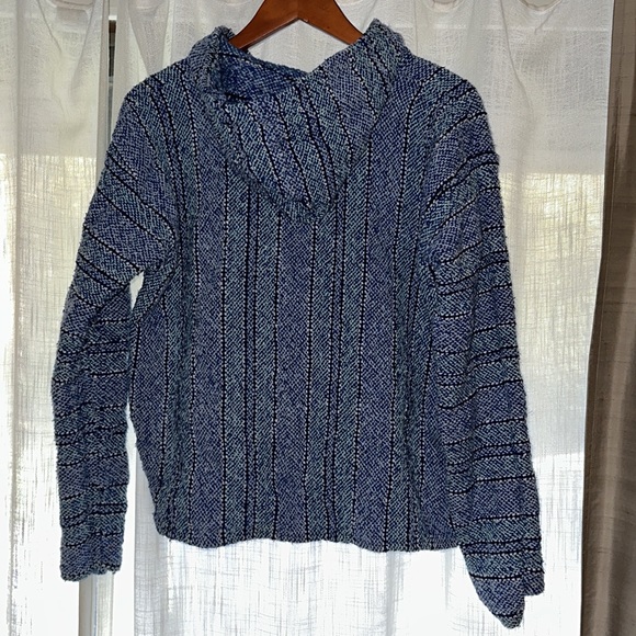 Youth Large boho Mexican poncho - Picture 6 of 7